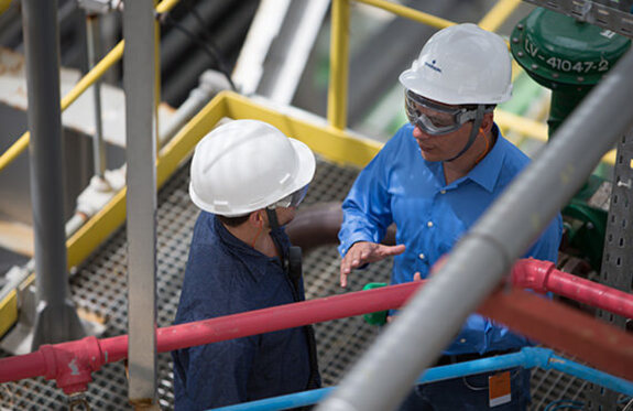 Our team of experts can identify the most important process control variables, coupled with strong integration skills, to serve up the right data at the right time. 